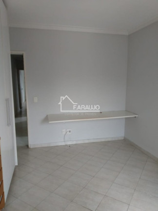 Imagem Sobrado com 3 Quartos à Venda, 980 m² em Jardim Vila Formosa - São Paulo