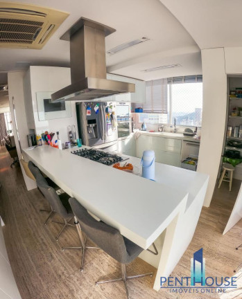 Imagem Apartamento com 3 Quartos à Venda, 252 m² em Centro - Balneário Camboriú