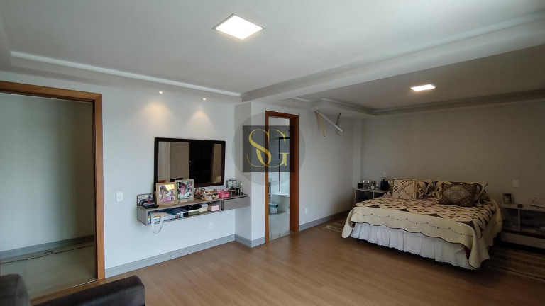 Imagem Casa com 3 Quartos à Venda, 682 m² em Parque Do Ingá - Teresópolis Imagem Casa com 3 Quartos à Venda, 682 m² em Parque Do Ingá - Teresópolis