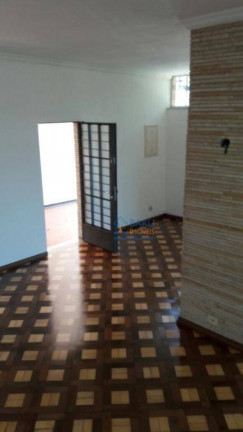 Casa com 3 Quartos para Alugar, 250 m² em Sumarezinho - São Paulo