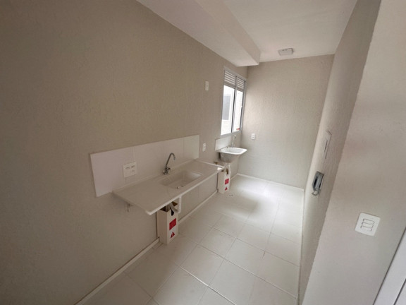 Imagem Imóvel com 2 Quartos à Venda, 41 m² em Restinga - Porto Alegre Imagem Imóvel com 2 Quartos à Venda, 41 m² em Restinga - Porto Alegre