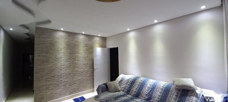 Imagem Imóvel com 3 Quartos à Venda, em Jardim Maristela - Atibaia Imagem Imóvel com 3 Quartos à Venda, em Jardim Maristela - Atibaia