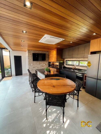 Imagem Casa de Condomínio com 5 Quartos à Venda, 393 m² em Jardim Imperial - Cuiabá Imagem Casa de Condomínio com 5 Quartos à Venda, 393 m² em Jardim Imperial - Cuiabá