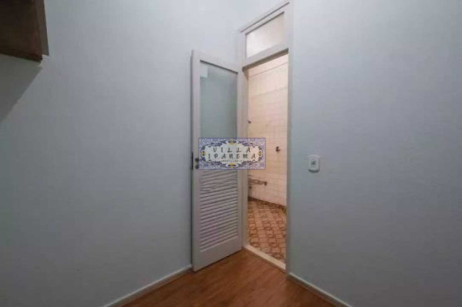 Imagem Apartamento com 3 Quartos à Venda, 130 m² em Laranjeiras - Rio De Janeiro Imagem Apartamento com 3 Quartos à Venda, 130 m² em Laranjeiras - Rio De Janeiro