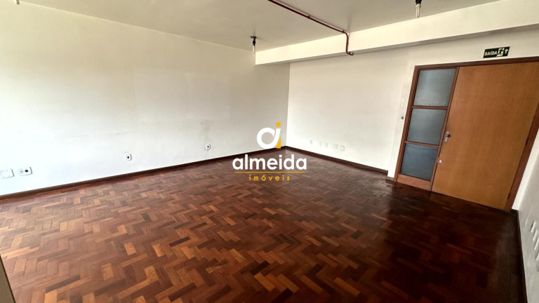 Imagem Sala Comercial à Venda, 39 m² em Centro - Santa Maria Imagem Sala Comercial à Venda, 39 m² em Centro - Santa Maria