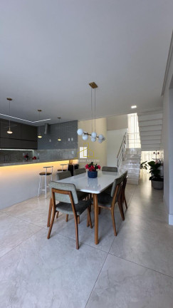 Imagem Casa com 4 Quartos à Venda, 450 m² em Arquipélago De Manguinhos - Serra Imagem Casa com 4 Quartos à Venda, 450 m² em Arquipélago De Manguinhos - Serra
