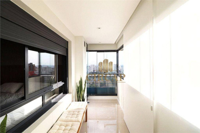 Imagem Apartamento com 2 Quartos à Venda, 118 m² em Pinheiros - São Paulo Imagem Apartamento com 2 Quartos à Venda, 118 m² em Pinheiros - São Paulo