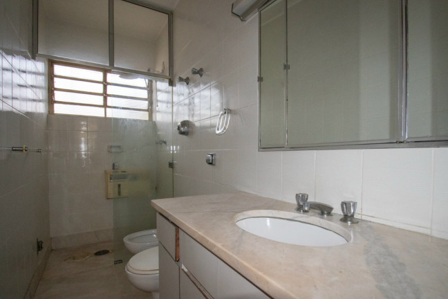 Imagem Casa com 5 Quartos à Venda, 209 m² em Moema - São Paulo Imagem Casa com 5 Quartos à Venda, 209 m² em Moema - São Paulo