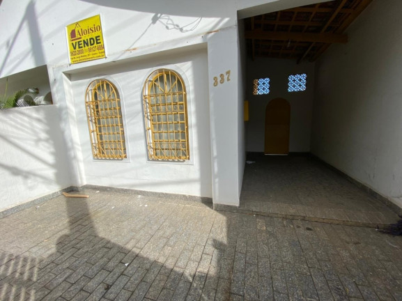 Imagem Casa com 2 Quartos à Venda, 351 m² em Centro - Taubaté Imagem Casa com 2 Quartos à Venda, 351 m² em Centro - Taubaté