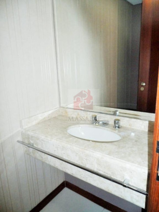 Imagem Casa com 4 Quartos à Venda, 350 m² em Vila Assunção - Porto Alegre Imagem Casa com 4 Quartos à Venda, 350 m² em Vila Assunção - Porto Alegre