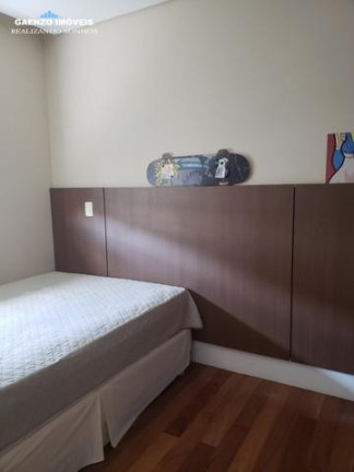 Imagem Casa com 4 Quartos à Venda, 340 m² em Umuarama - Osasco Imagem Casa com 4 Quartos à Venda, 340 m² em Umuarama - Osasco
