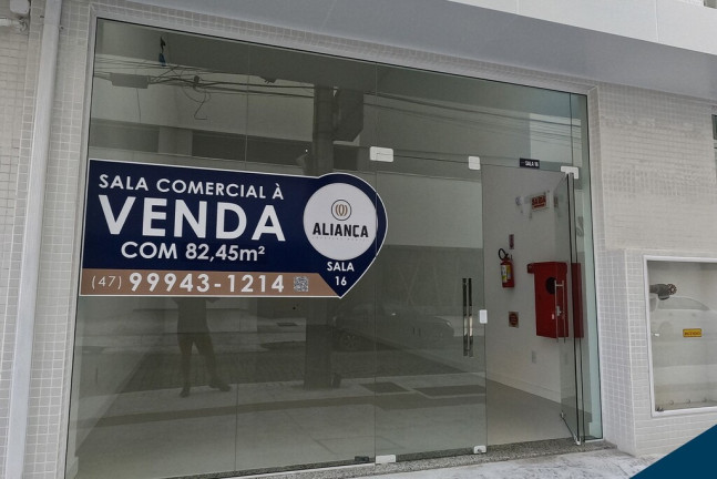 Sala Comercial à Venda,  em Centro - Balneário Camboriú