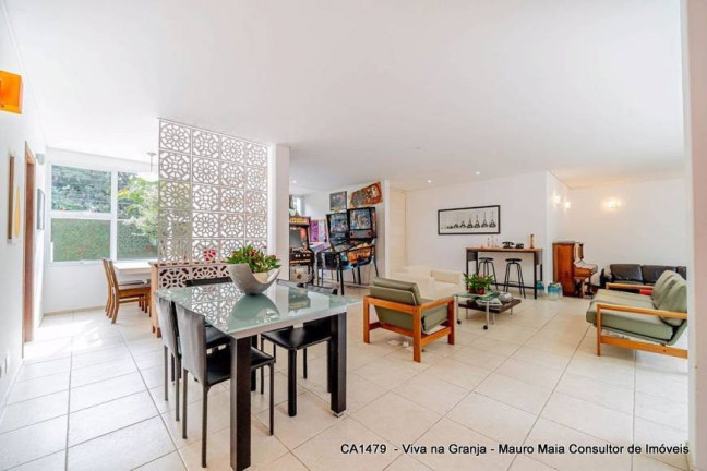 Imagem Casa com 4 Quartos à Venda, 1.606 m² em Chácara São João - Carapicuíba