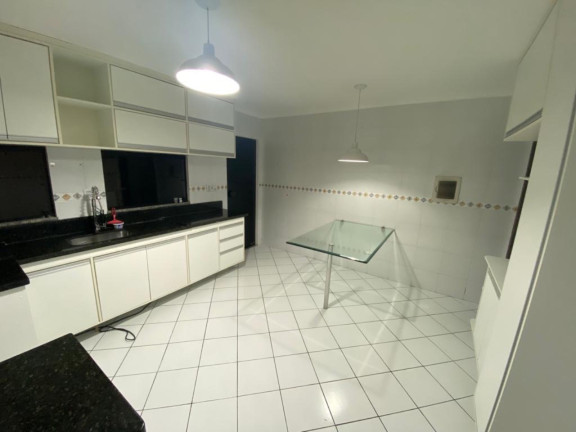 Imagem Casa com 4 Quartos à Venda, 210 m² em Catu De Abrantes (abrantes) - Camaçari