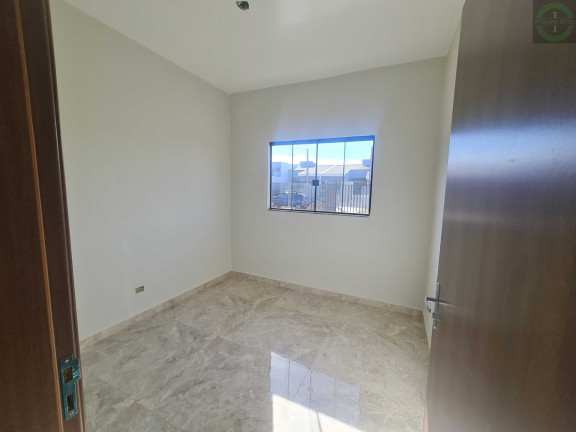 Imagem Casa com 3 Quartos à Venda, 54 m² em Uvaranas - Ponta Grossa Imagem Casa com 3 Quartos à Venda, 54 m² em Uvaranas - Ponta Grossa