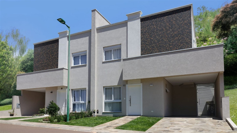 Imagem Casa com 3 Quartos à Venda, 539 m² em Cidade Industrial - Curitiba Imagem Casa com 3 Quartos à Venda, 539 m² em Cidade Industrial - Curitiba