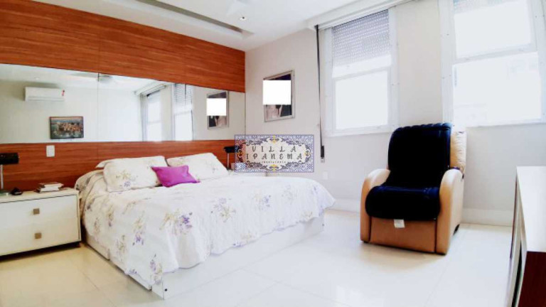 Imagem Apartamento com 7 Quartos à Venda, 360 m² em Copacabana - Rio De Janeiro Imagem Apartamento com 7 Quartos à Venda, 360 m² em Copacabana - Rio De Janeiro