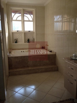 Imagem Sobrado com 4 Quartos para Alugar, 300 m² em Urbanova Iii - São José Dos Campos