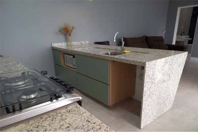 Imagem Casa com 2 Quartos à Venda, em Loteamento Residencial E Comercial Araguaia - Pindamonhangaba Imagem Casa com 2 Quartos à Venda, em Loteamento Residencial E Comercial Araguaia - Pindamonhangaba