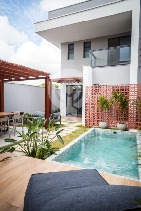 Imagem Casa com 4 Quartos à Venda, 131 m² em Pires Façanha - Eusébio Imagem Casa com 4 Quartos à Venda, 131 m² em Pires Façanha - Eusébio