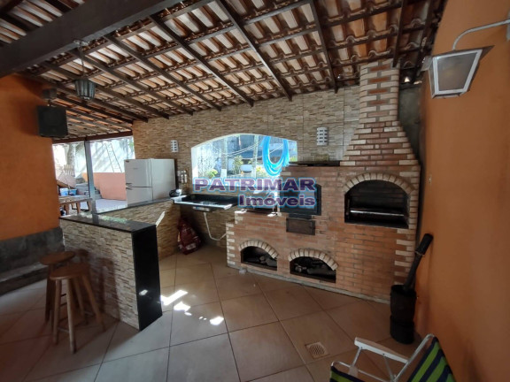 Imagem Casa com 4 Quartos à Venda, 380 m² em Itaipuaçu - Maricá Imagem Casa com 4 Quartos à Venda, 380 m² em Itaipuaçu - Maricá