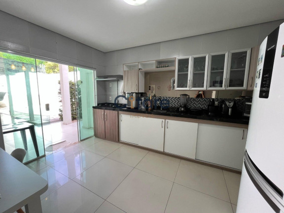 Imagem Casa com 5 Quartos à Venda, 260 m² em Jose Alencar - Fortaleza Imagem Casa com 5 Quartos à Venda, 260 m² em Jose Alencar - Fortaleza