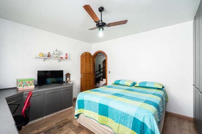Imagem Apartamento com 3 Quartos à Venda, 226 m² em Petrópolis - Porto Alegre Imagem Apartamento com 3 Quartos à Venda, 226 m² em Petrópolis - Porto Alegre