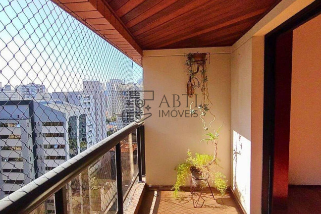 Imagem Apartamento com 4 Quartos à Venda, 129 m² em Campo Belo - São Paulo Imagem Apartamento com 4 Quartos à Venda, 129 m² em Campo Belo - São Paulo