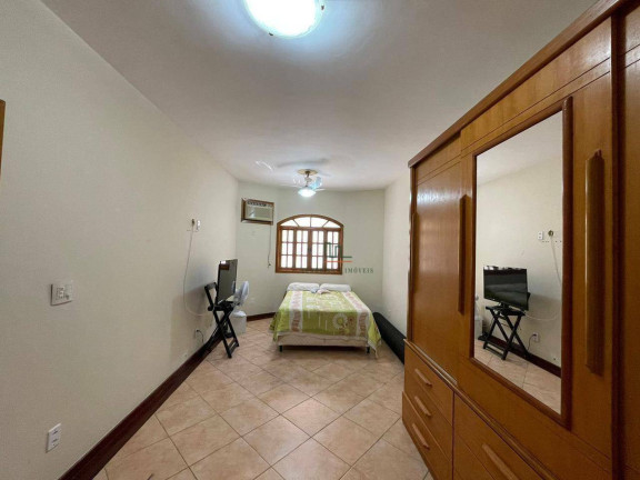 Imagem Casa com 4 Quartos à Venda, 400 m² em Piratininga - Niterói Imagem Casa com 4 Quartos à Venda, 400 m² em Piratininga - Niterói