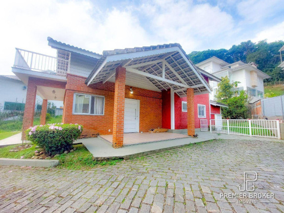 Imagem Casa com 4 Quartos à Venda, 231 m² em Tijuca - Teresópolis Imagem Casa com 4 Quartos à Venda, 231 m² em Tijuca - Teresópolis