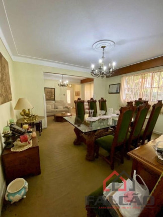 Imagem Sobrado com 3 Quartos à Venda, 246 m² em Embaré - Santos Imagem Sobrado com 3 Quartos à Venda, 246 m² em Embaré - Santos
