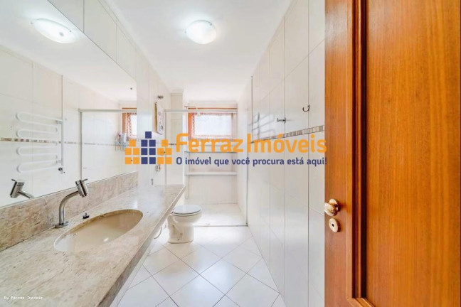 Imagem Apartamento com 3 Quartos à Venda, 154 m² em Tristeza - Porto Alegre Imagem Apartamento com 3 Quartos à Venda, 154 m² em Tristeza - Porto Alegre