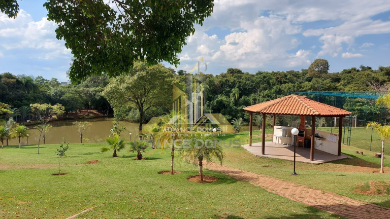 Terreno em Condomínio à Venda, 200 m² em Jardim Novo Horizonte