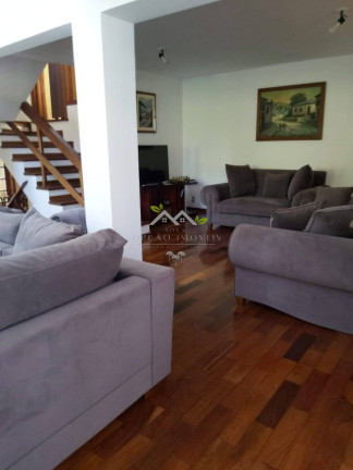Imagem Casa com 4 Quartos à Venda, 257 m² em Alto Do Capivari - Campos Do Jordão Imagem Casa com 4 Quartos à Venda, 257 m² em Alto Do Capivari - Campos Do Jordão