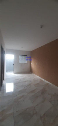 Imagem Casa com 2 Quartos à Venda, 42 m² em Campo De Santana - Curitiba