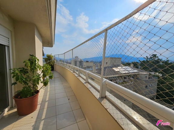 Imagem Cobertura com 3 Quartos à Venda, 227 m² em Itacorubi - Florianópolis Imagem Cobertura com 3 Quartos à Venda, 227 m² em Itacorubi - Florianópolis
