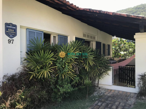 Imagem Casa com 4 Quartos à Venda, 220 m² em Bombas - Bombinhas Imagem Casa com 4 Quartos à Venda, 220 m² em Bombas - Bombinhas
