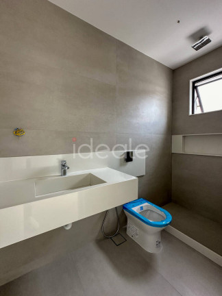 Imagem Casa de Condomínio com 5 Quartos à Venda,  em Barra Da Tijuca - Rio De Janeiro