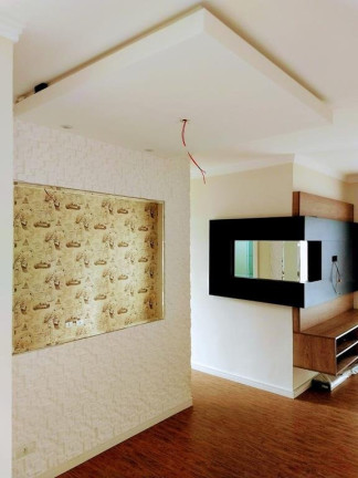 Imagem Imóvel com 3 Quartos à Venda, em Bacacheri - Curitiba Imagem Imóvel com 3 Quartos à Venda, em Bacacheri - Curitiba