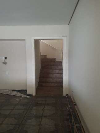 Imagem Imóvel com 3 Quartos à Venda, 200 m² em Cidade Antônio Estevão De Carvalho - São Paulo Imagem Imóvel com 3 Quartos à Venda, 200 m² em Cidade Antônio Estevão De Carvalho - São Paulo