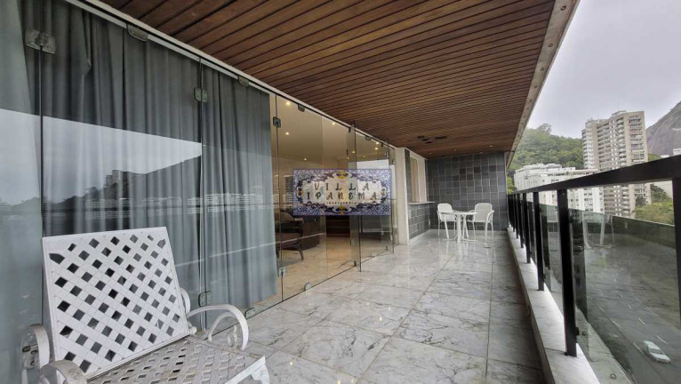 Imagem Apartamento com 4 Quartos à Venda, 320 m² em Lagoa - Rio De Janeiro Imagem Apartamento com 4 Quartos à Venda, 320 m² em Lagoa - Rio De Janeiro