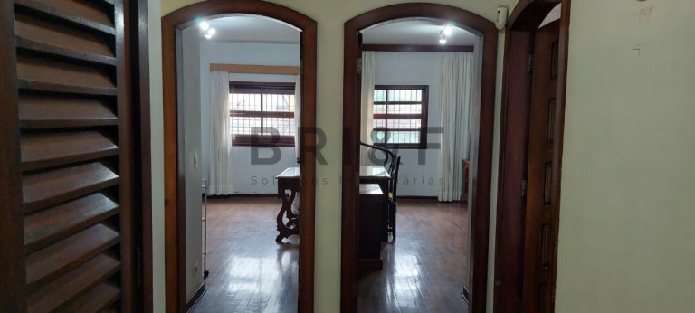 Imagem Casa com 4 Quartos à Venda, 250 m² em Brooklin - São Paulo Imagem Casa com 4 Quartos à Venda, 250 m² em Brooklin - São Paulo