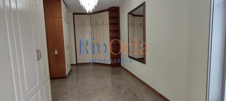 Imagem Apartamento com 3 Quartos à Venda, 221 m² em Barra Da Tijuca - Rio De Janeiro Imagem Apartamento com 3 Quartos à Venda, 221 m² em Barra Da Tijuca - Rio De Janeiro