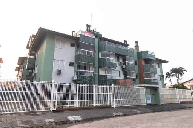 Imagem Cobertura com 3 Quartos à Venda, 121 m² em Barra Da Lagoa - Florianópolis Imagem Cobertura com 3 Quartos à Venda, 121 m² em Barra Da Lagoa - Florianópolis