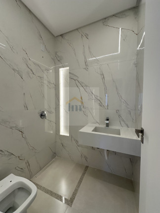 Imagem Casa com 4 Quartos à Venda, 217 m² em Jardim Atlântico - Goiânia