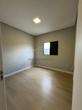 Imagem Casa de Condomínio com 3 Quartos à Venda, 163 m² em Chácaras Aracary - Várzea Paulista