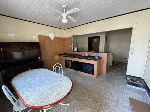 Imagem Casa com 3 Quartos à Venda, 130 m² em Centro - Navegantes Imagem Casa com 3 Quartos à Venda, 130 m² em Centro - Navegantes