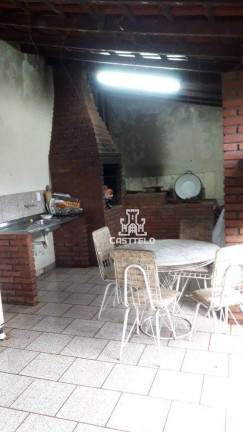 Imagem Casa com 3 Quartos à Venda, 220 m² em Columbia - Londrina Imagem Casa com 3 Quartos à Venda, 220 m² em Columbia - Londrina