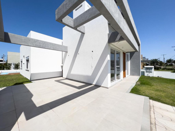 Imagem Casa com 3 Quartos à Venda, 150 m² em Araçá - Capao Da Canoa Imagem Casa com 3 Quartos à Venda, 150 m² em Araçá - Capao Da Canoa