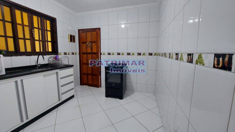 Imagem Casa com 3 Quartos à Venda, 320 m² em Jardim Atlântico Central (itaipuaçu) - Maricá Imagem Casa com 3 Quartos à Venda, 320 m² em Jardim Atlântico Central (itaipuaçu) - Maricá
